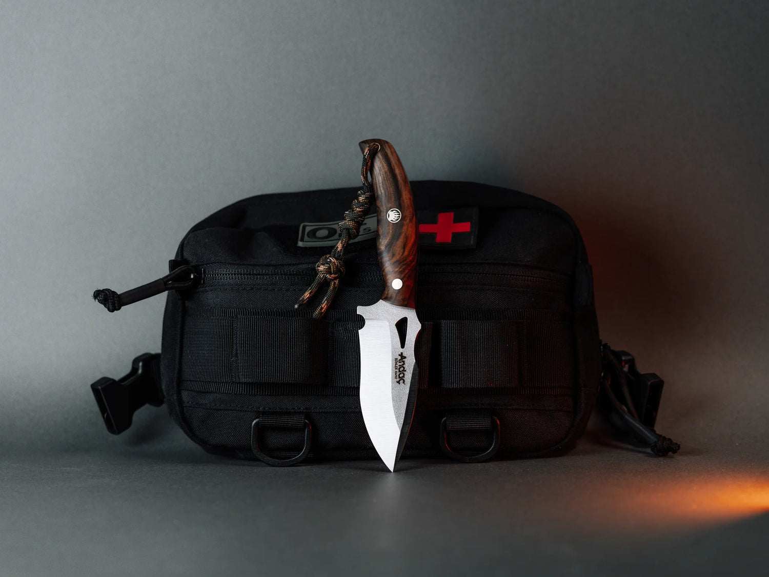 Hawk - Kök Ceviz Kabza