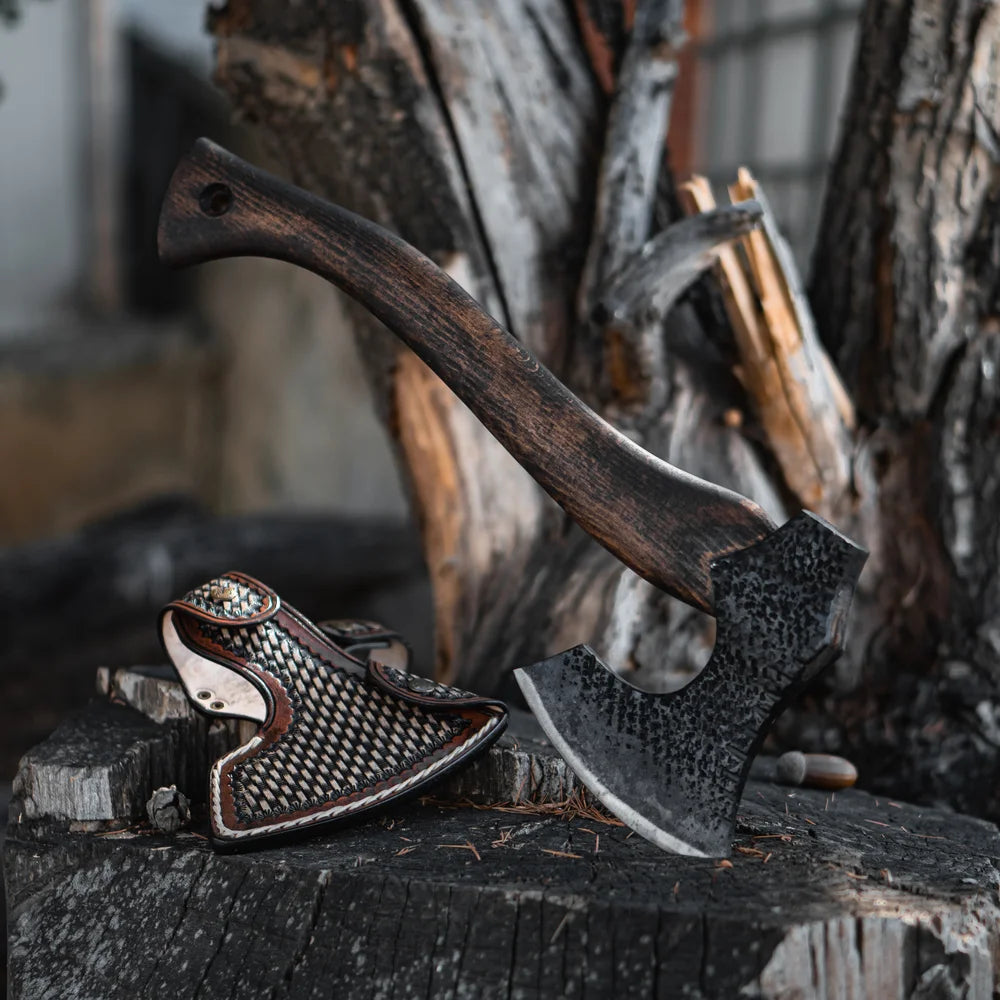 Titan – El Yapımı Dövme Çelik Büyük Kamp ve Oduncu Baltası