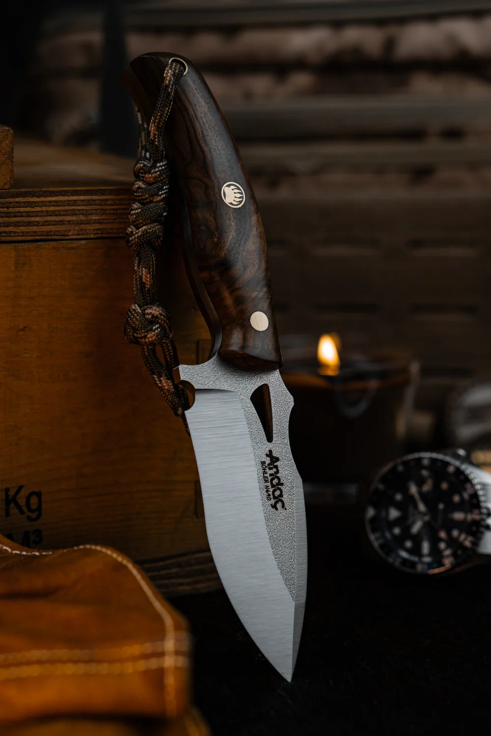 Hawk - Kök Ceviz Kabza