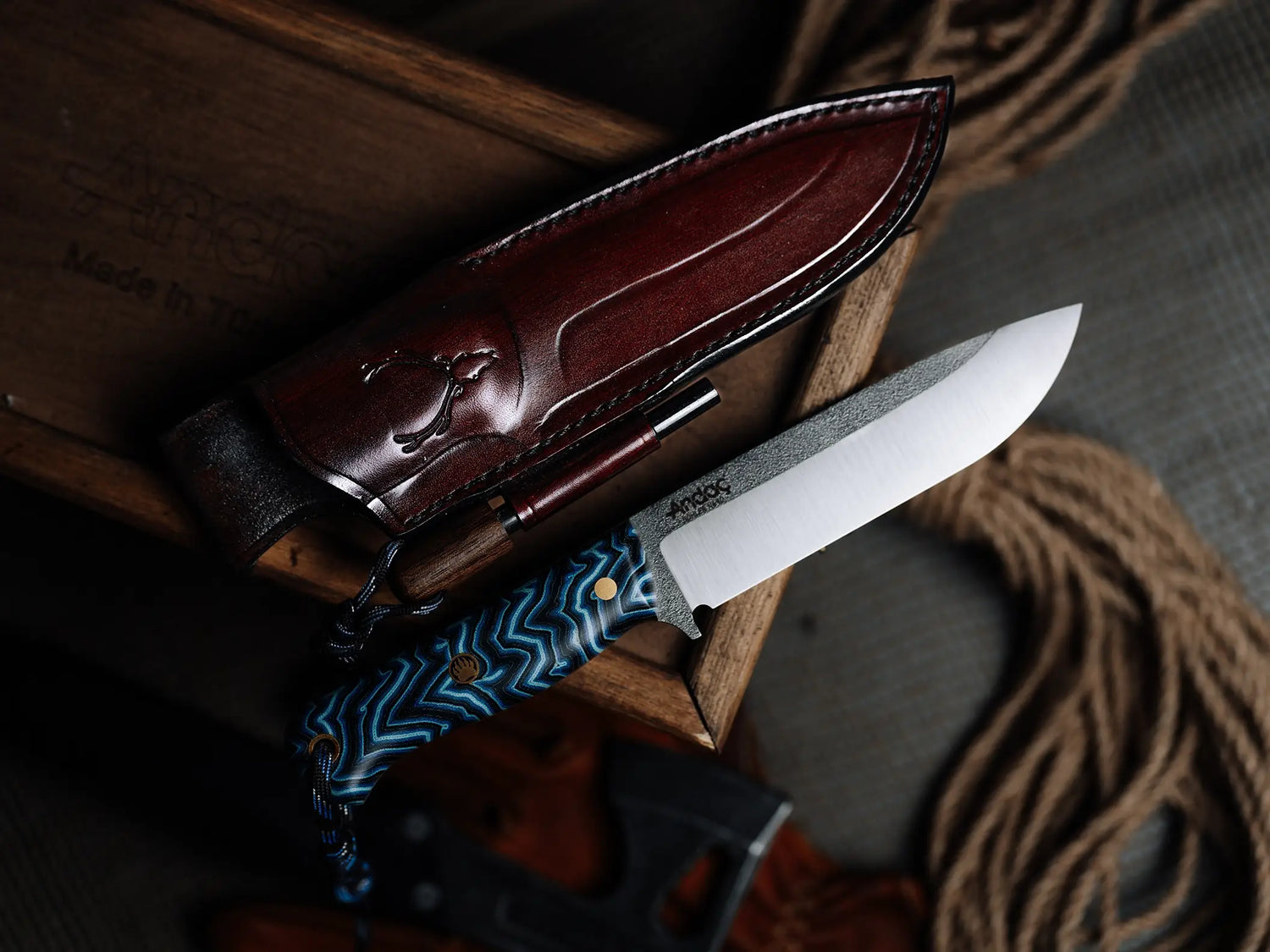 Ares - Mavi Micarta Kabza