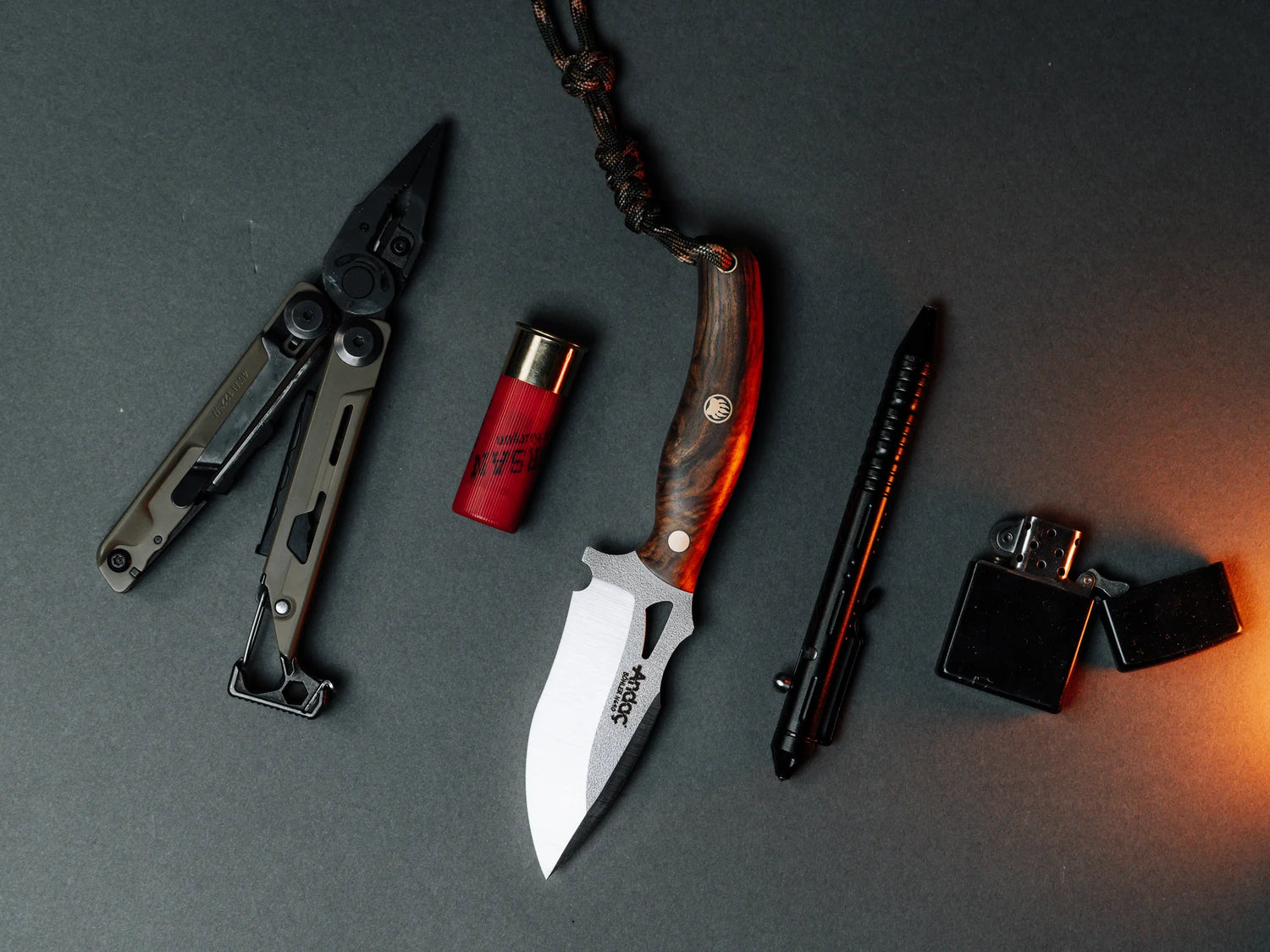 Hawk - Kök Ceviz Kabza