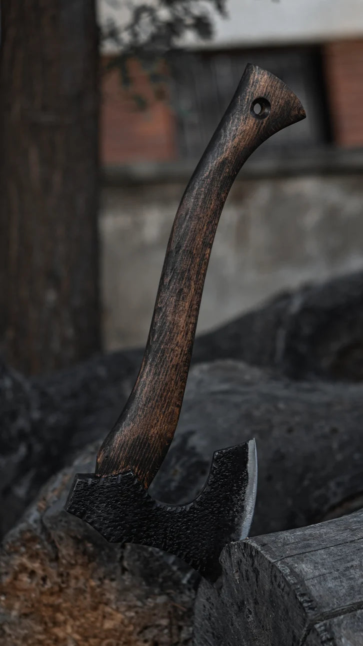 Titan – El Yapımı Dövme Çelik Büyük Kamp ve Oduncu Baltası