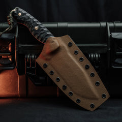 Andaç Admiral Stonewash bıçağın coyote renkli kydex kılıfı ve siyah kompakt kabzası